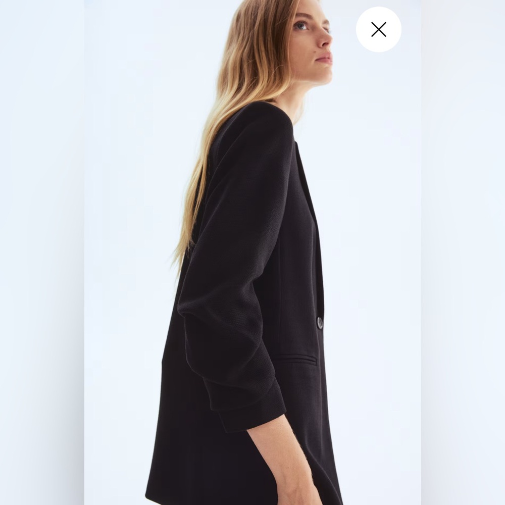 H&M Gathered-Sleeve Blazer Jacket – XXL – Black – SOLD OUT – Like New - Picture 5 of 7